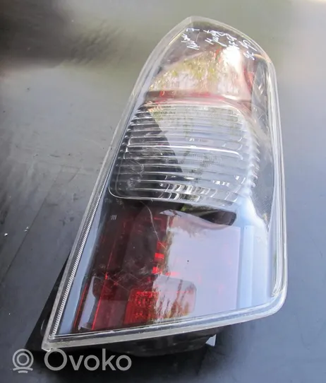 Subaru Justy Lampa tylna 22051762