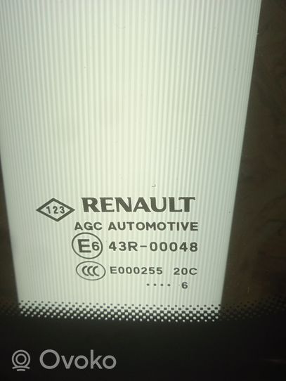 Renault Megane IV Fenêtre latérale avant / vitre triangulaire 