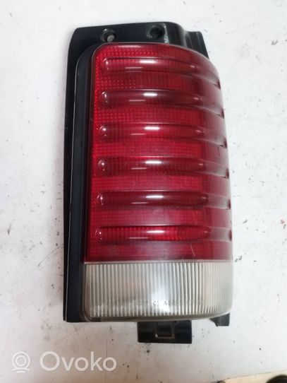 Dodge Caravan Lampa tylna 4399724