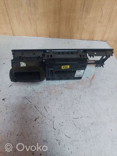 Opel Vectra C Monitor/display/piccolo schermo 13208193