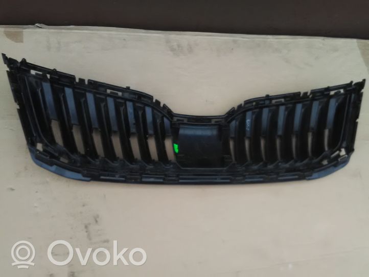 Skoda Octavia Mk3 (5E) Maskownica / Grill / Atrapa górna chłodnicy 5E0853853C