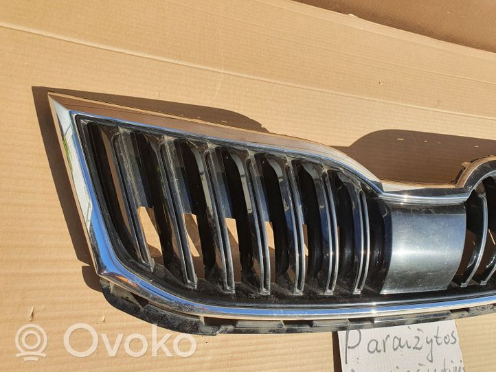 Skoda Octavia Mk3 (5E) Maskownica / Grill / Atrapa górna chłodnicy 5E0853653C