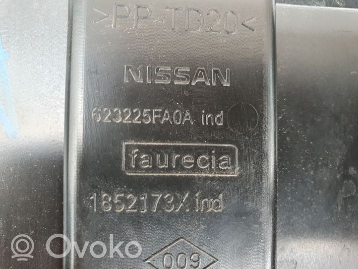 Nissan Micra K14 Etupuskurin tukipalkki 623225FACA