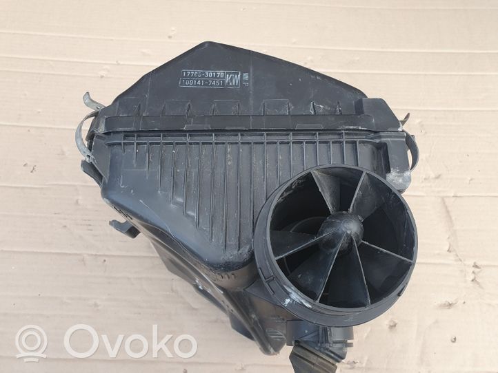 Toyota Land Cruiser (J150) Scatola del filtro dell’aria 1770530170