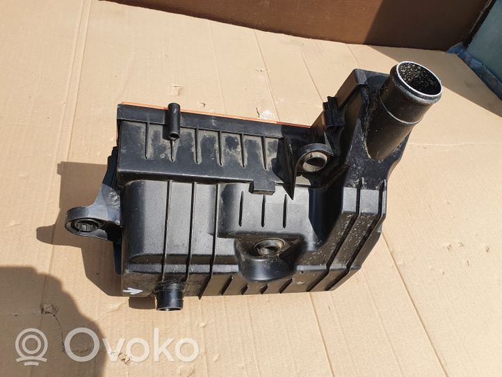 Skoda Octavia Mk3 (5E) Obudowa filtra powietrza 5Q0129601AD