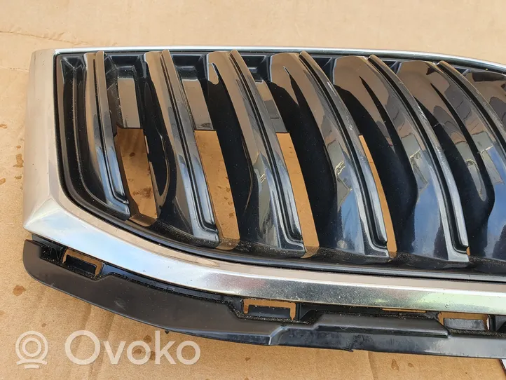 Skoda Octavia Mk3 (5E) Maskownica / Grill / Atrapa górna chłodnicy 5E0853653C