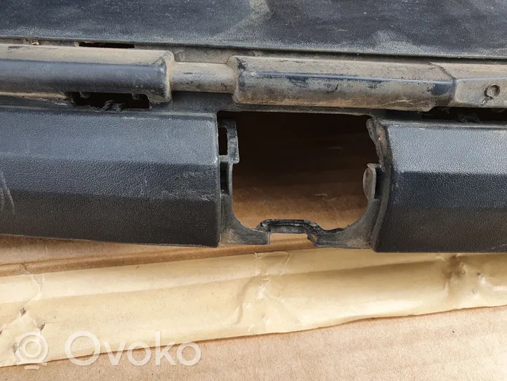 Skoda Karoq Moulure inférieure de pare-chocs arrière 57A807568