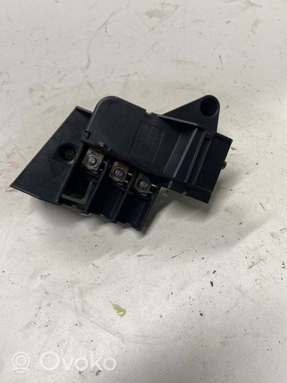 Porsche Macan Current control relay 95B937517B