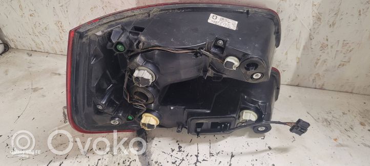 Citroen C4 Grand Picasso Takaluukun takavalot 9676853980