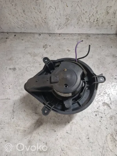 Opel Movano A Ventola riscaldamento/ventilatore abitacolo F133884M