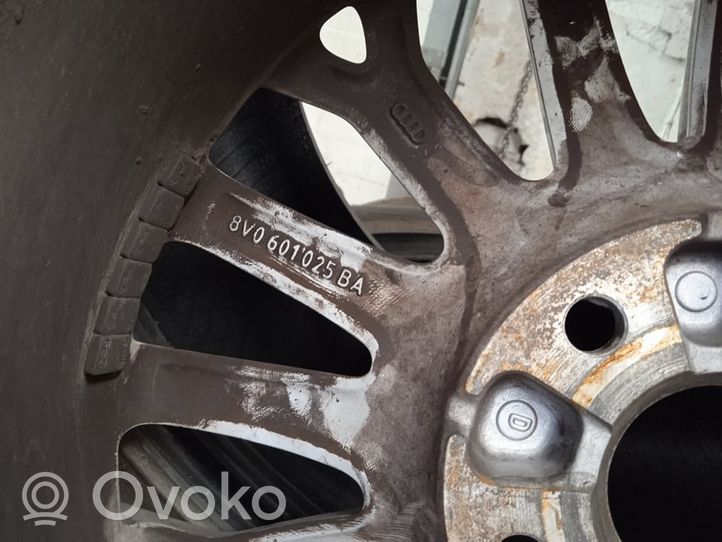 Audi A3 S3 A3 Sportback 8P Felgi aluminiowe R16 8V0601025BA