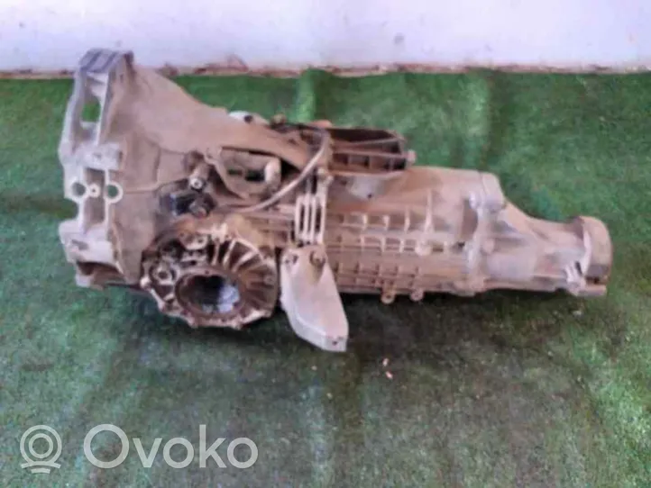 Audi A4 S4 B5 8D Mechaninė 6 pavarų dėžė DWR