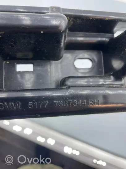 Tesla Model S Osłona tylnej klapy 100906600Ac
