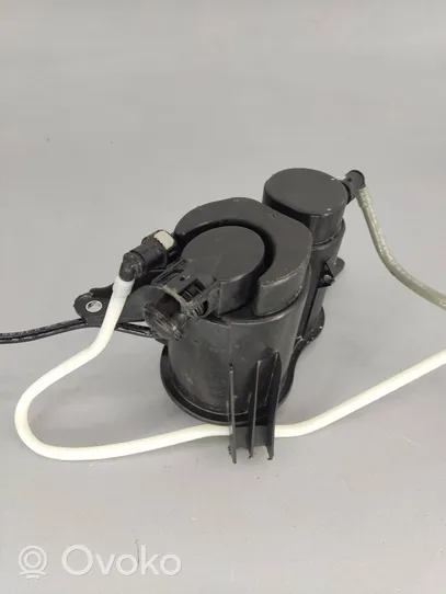 Porsche Macan Cartouche de vapeur de carburant pour filtre à charbon actif 8K0201799G
