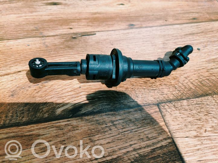 306100020R Renault Megane III Clutch slave cylinder, 4.80 € RRR