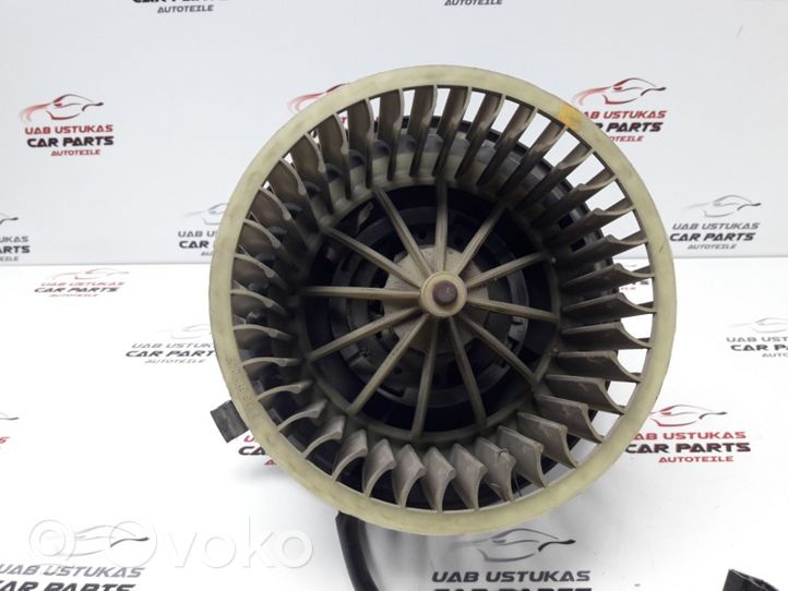 Audi 80 90 B3 Soplador/ventilador calefacción 893819021