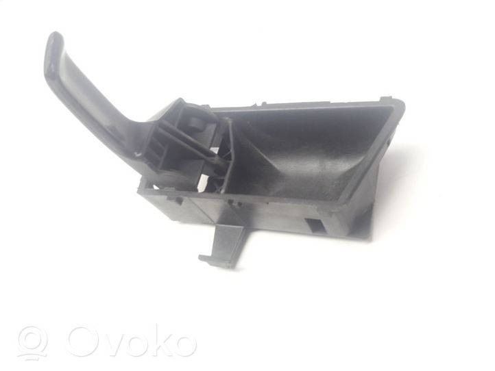 Volkswagen Jetta II Front door interior handle 321837235A