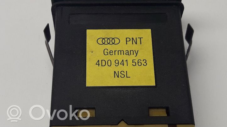 Audi A4 S4 B5 8D Priešrūkinių žibintų jungtukas 4D0941563