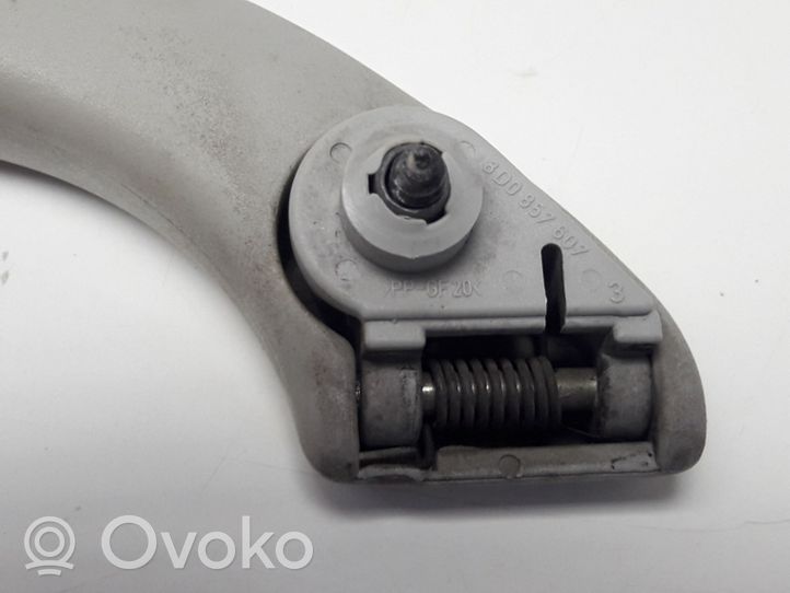 Audi A4 S4 B5 8D Front interior roof grab handle 8D0857607