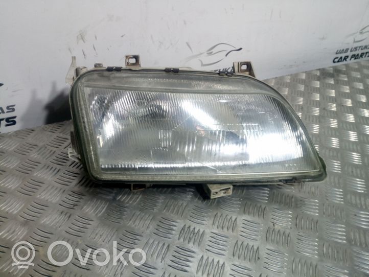 Seat Alhambra (Mk1) Lampa przednia 0301048302