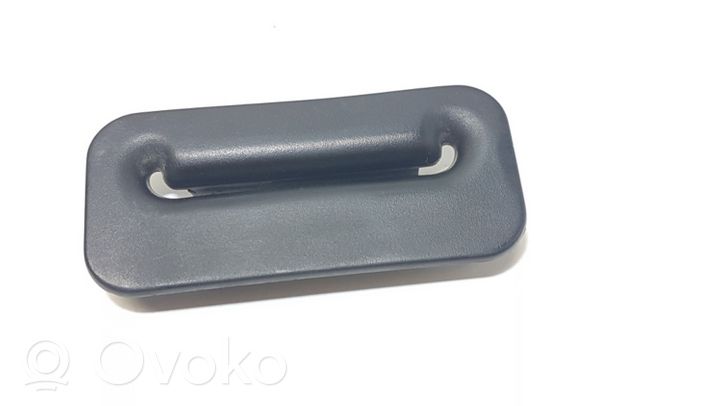 Volkswagen Golf III Seat belt trim 1E0868529