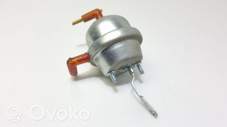 Ford Mondeo MK I Vacuum valve 3613513
