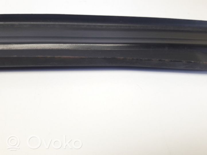 Volkswagen Golf II Air flow deflector 