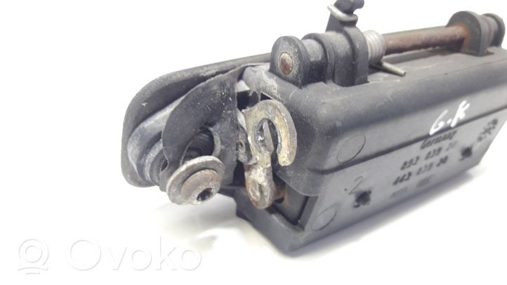 Audi 80 90 B3 Klamka zewnętrzna drzwi tylnych 893839205