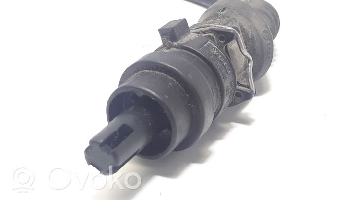 Audi 80 90 S2 B4 Intake air temperature sensor 028906081