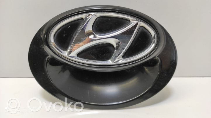 Hyundai i20 (PB PBT) Emblemat / Znaczek tylny / Litery modelu 817211J020