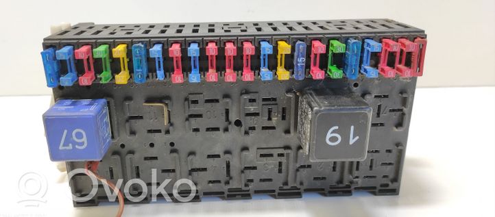 Volkswagen Jetta II Fuse module 357937039