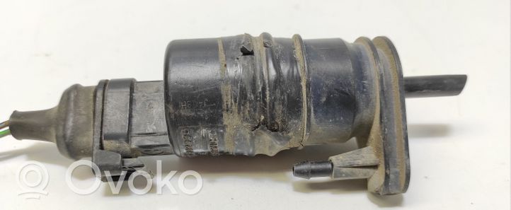 Renault 19 Pompe de lave-glace de pare-brise 7700802336