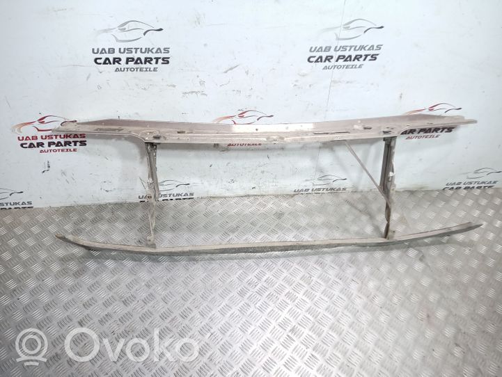 Audi 100 200 5000 C3 Pannello di supporto del radiatore 