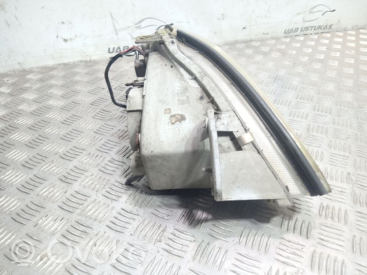 KIA Clarus Headlight/headlamp 9371