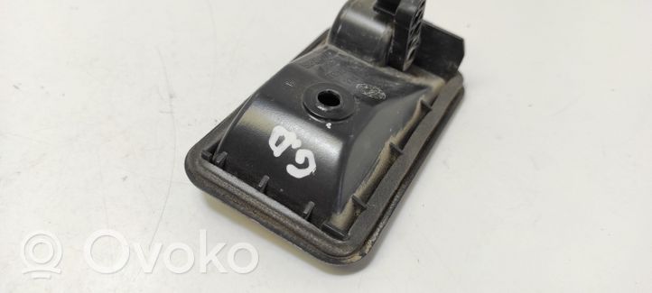 Renault 19 Klamka wewnętrzna drzwi tylnych 7700813586