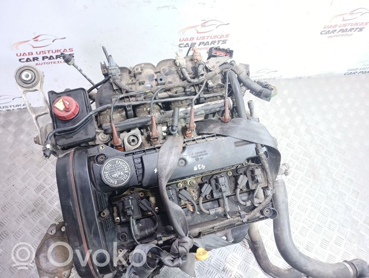 Alfa Romeo 147 Комплект двигателя 0280620526