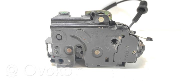 Volkswagen Bora Rear door lock 