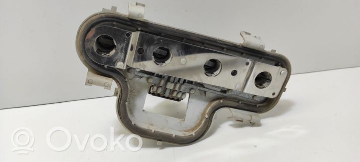 Opel Astra G Galinio žibinto detalė 29058010