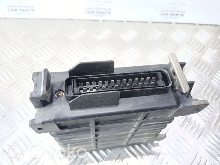 Audi 100 200 5000 C3 Sterownik / Moduł ECU 0280800104