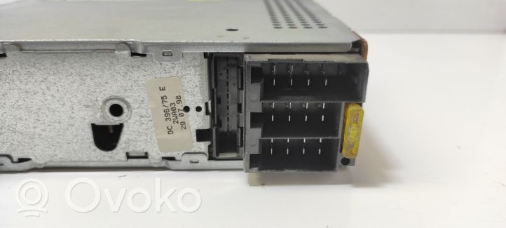 Opel Tigra A Radio/CD/DVD/GPS-pääyksikkö 90532621