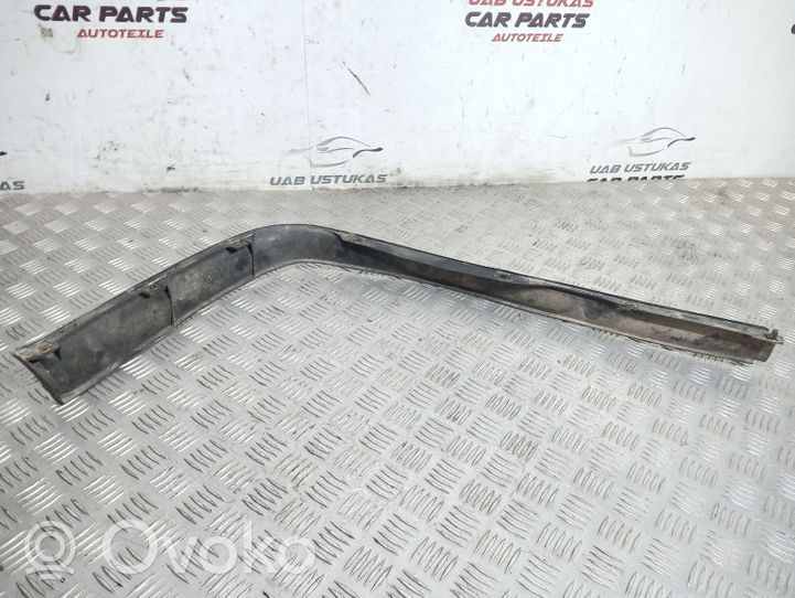 Audi 100 200 5000 C3 Apatinė bamperio dalis (lūpa) 443805617