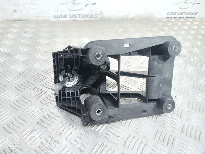 Citroen C2 Gear selector/shifter (interior) 111191918