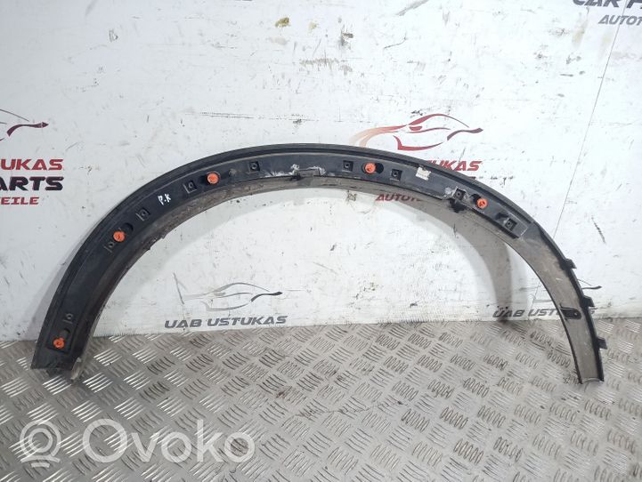 Volvo XC90 Front arch trim 