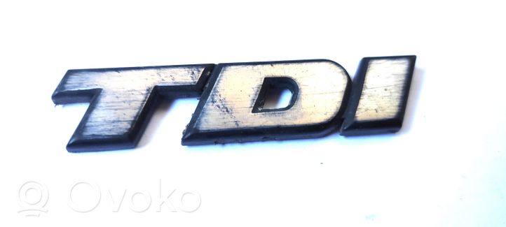 Volkswagen Golf III Logo, emblème de fabricant 