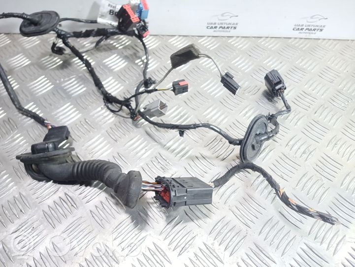 Ford Kuga I Faisceau de câblage de porte avant 8V4T14A584