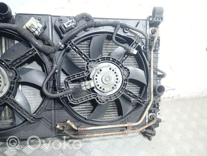 Opel Meriva B Set del radiatore 13332666