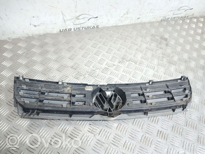 Volkswagen Polo III 6N 6N2 6NF Etupuskurin ylempi jäähdytinsäleikkö 6N0853651J