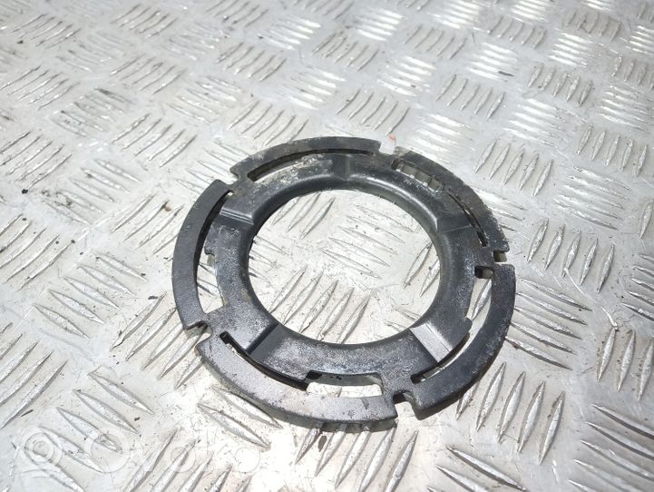 Jeep Patriot Bague de verrouillage pour réservoir de carburant 