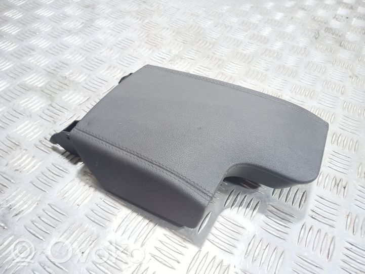 Opel Insignia A Armrest 