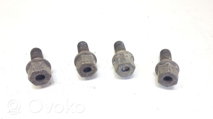 Opel Meriva A Nuts/bolts 